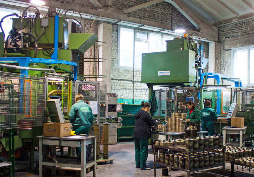 Формування абразивних дисків на пресі Davide Maternini